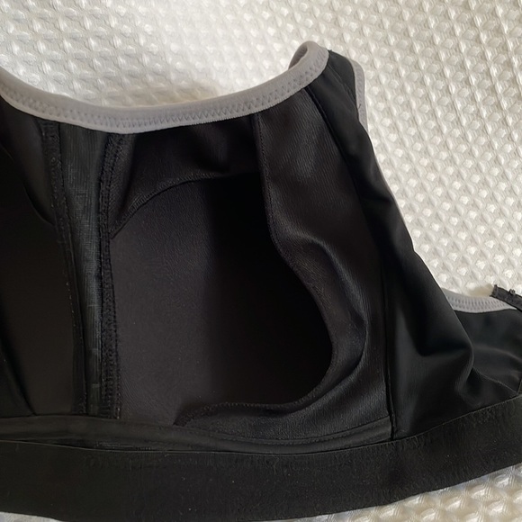 WACOAL Kerri Sports Bra Wire Free Bra 32 DD Wire free Max support medium-impact - Picture 8 of 9